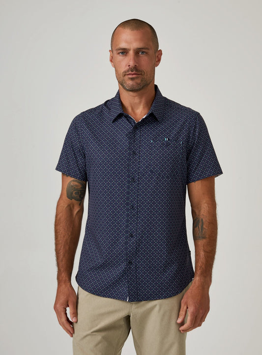 Emerald Isle Short Sleeve Button Up